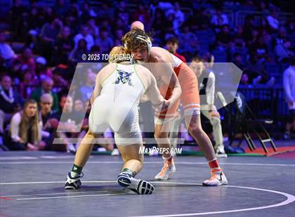 Thumbnail 3 in UIL Wrestling 6A Finals (106 lb - 150 lb) photogallery.