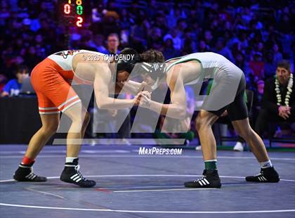 Thumbnail 2 in UIL Wrestling 6A Finals (106 lb - 150 lb) photogallery.