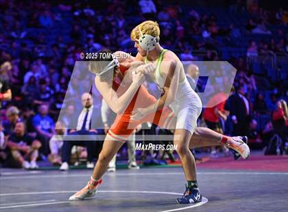 Thumbnail 1 in UIL Wrestling 6A Finals (106 lb - 150 lb) photogallery.
