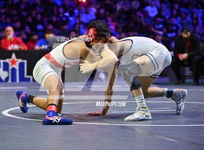 Thumbnail 1 in UIL Wrestling 6A Finals (106 lb - 150 lb) photogallery.