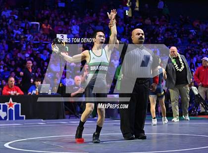 Thumbnail 2 in UIL Wrestling 6A Finals (106 lb - 150 lb) photogallery.