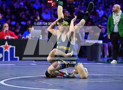 Thumbnail 2 in UIL Wrestling 6A Finals (106 lb - 150 lb) photogallery.