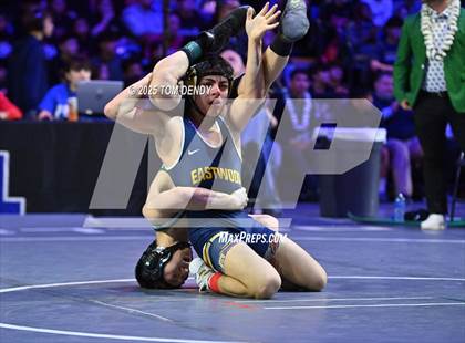 Thumbnail 1 in UIL Wrestling 6A Finals (106 lb - 150 lb) photogallery.