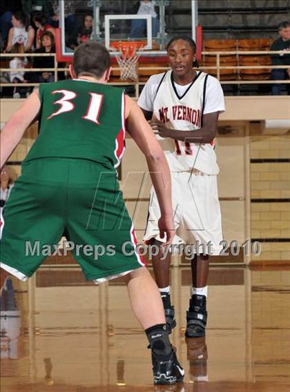 Thumbnail 3 in Salem vs Mt. Vernon (3A Regionals) photogallery.