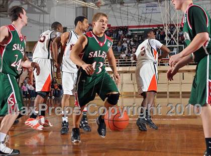 Thumbnail 2 in Salem vs Mt. Vernon (3A Regionals) photogallery.