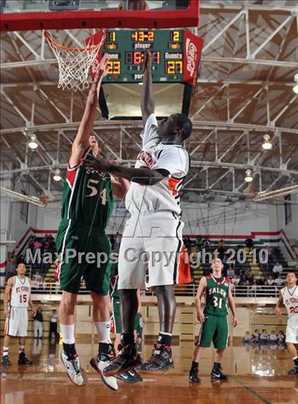Thumbnail 3 in Salem vs Mt. Vernon (3A Regionals) photogallery.