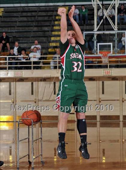 Thumbnail 3 in Salem vs Mt. Vernon (3A Regionals) photogallery.