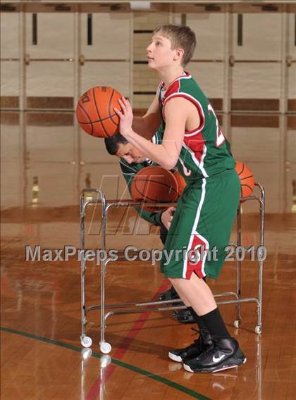 Thumbnail 3 in Salem vs Mt. Vernon (3A Regionals) photogallery.
