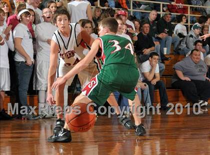 Thumbnail 1 in Salem vs Mt. Vernon (3A Regionals) photogallery.