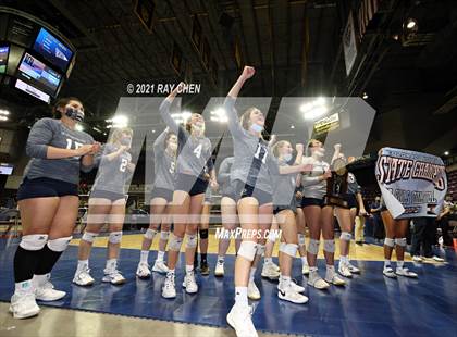Thumbnail 3 in Palmer Ridge vs. Mead (CHSAA 4A Championship) photogallery.