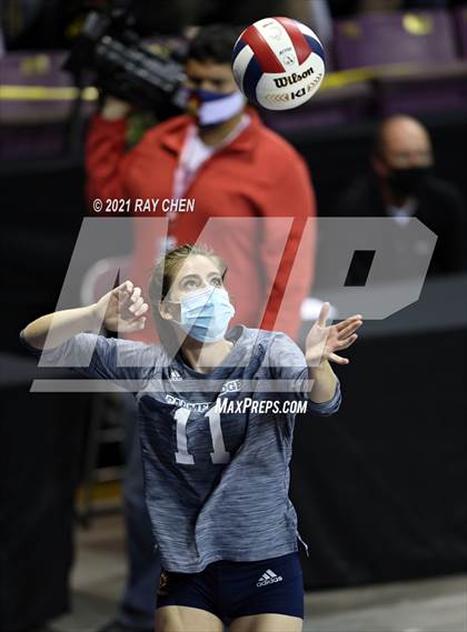 Thumbnail 1 in Palmer Ridge vs. Mead (CHSAA 4A Championship) photogallery.