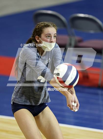 Thumbnail 3 in Palmer Ridge vs. Mead (CHSAA 4A Championship) photogallery.