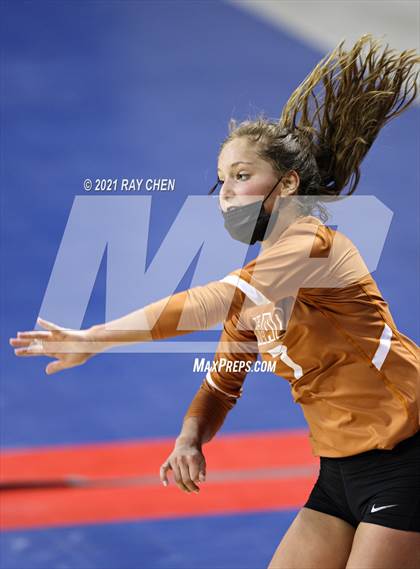 Thumbnail 3 in Palmer Ridge vs. Mead (CHSAA 4A Championship) photogallery.