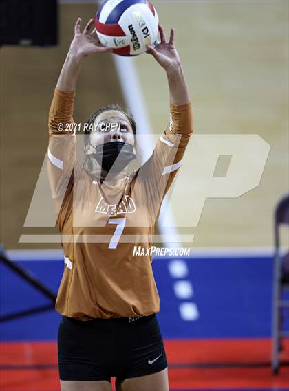 Thumbnail 3 in Palmer Ridge vs. Mead (CHSAA 4A Championship) photogallery.