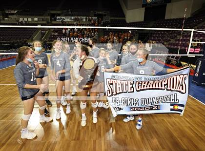 Thumbnail 2 in Palmer Ridge vs. Mead (CHSAA 4A Championship) photogallery.