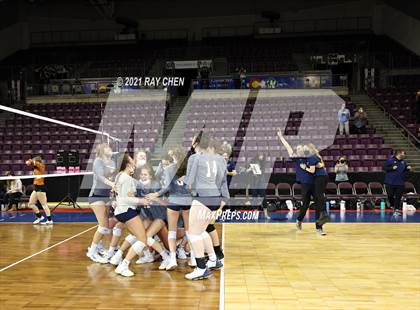 Thumbnail 2 in Palmer Ridge vs. Mead (CHSAA 4A Championship) photogallery.