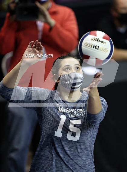 Thumbnail 2 in Palmer Ridge vs. Mead (CHSAA 4A Championship) photogallery.