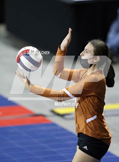 Thumbnail 2 in Palmer Ridge vs. Mead (CHSAA 4A Championship) photogallery.