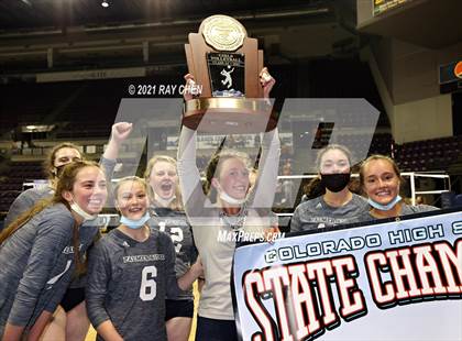 Thumbnail 2 in Palmer Ridge vs. Mead (CHSAA 4A Championship) photogallery.