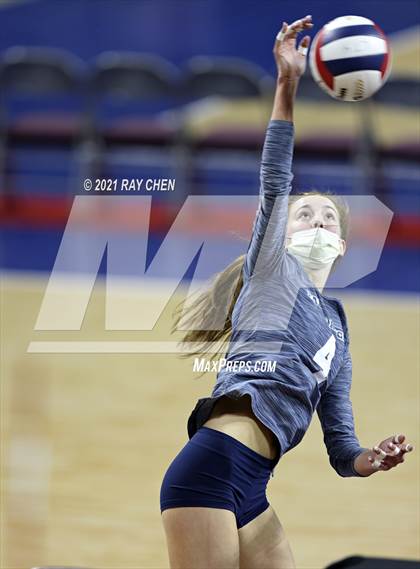 Thumbnail 3 in Palmer Ridge vs. Mead (CHSAA 4A Championship) photogallery.