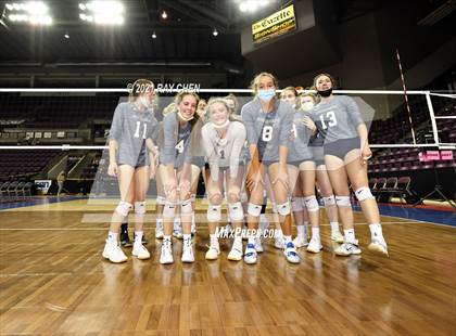 Thumbnail 3 in Palmer Ridge vs. Mead (CHSAA 4A Championship) photogallery.