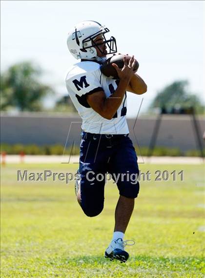Thumbnail 3 in Marshall @ Arleta photogallery.
