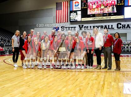 Thumbnail 2 in Bushland vs. Columbus (UIL Volleyball 3A Semi-Finals)  photogallery.