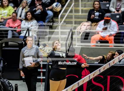 Thumbnail 3 in Bushland vs. Columbus (UIL Volleyball 3A Semi-Finals)  photogallery.