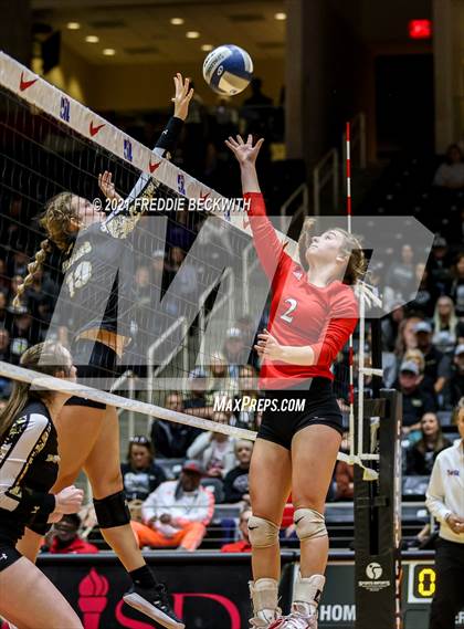 Thumbnail 1 in Bushland vs. Columbus (UIL Volleyball 3A Semi-Finals)  photogallery.