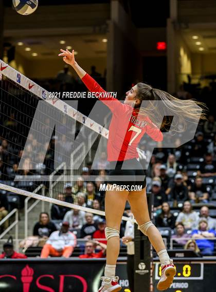 Thumbnail 3 in Bushland vs. Columbus (UIL Volleyball 3A Semi-Finals)  photogallery.