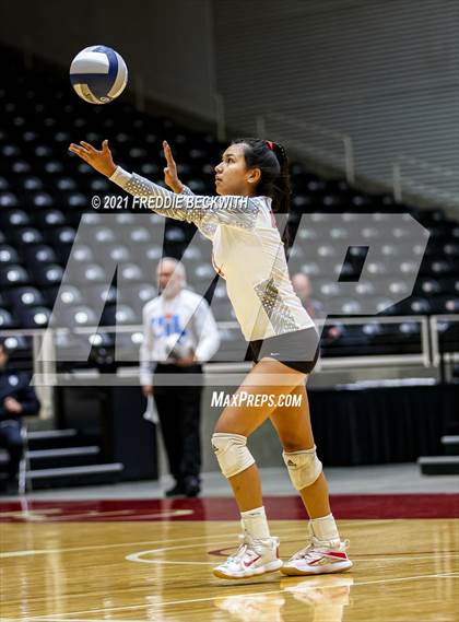 Thumbnail 1 in Bushland vs. Columbus (UIL Volleyball 3A Semi-Finals)  photogallery.