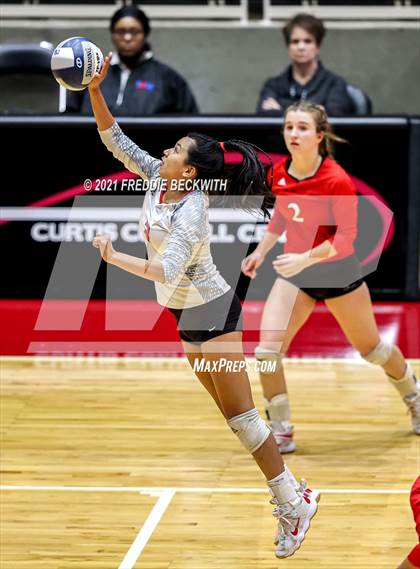 Thumbnail 2 in Bushland vs. Columbus (UIL Volleyball 3A Semi-Finals)  photogallery.