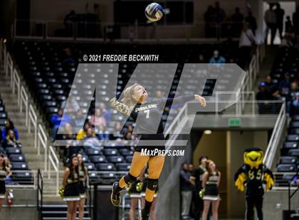 Thumbnail 2 in Bushland vs. Columbus (UIL Volleyball 3A Semi-Finals)  photogallery.