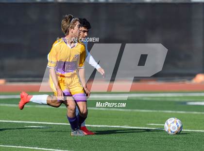 Thumbnail 2 in Liberty Hill vs Boerne (Alamo Heights Tournament) photogallery.