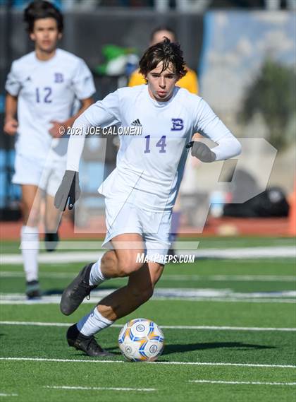 Thumbnail 2 in Liberty Hill vs Boerne (Alamo Heights Tournament) photogallery.