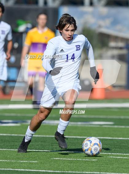 Thumbnail 3 in Liberty Hill vs Boerne (Alamo Heights Tournament) photogallery.
