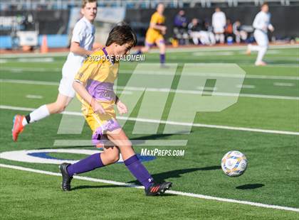 Thumbnail 3 in Liberty Hill vs Boerne (Alamo Heights Tournament) photogallery.