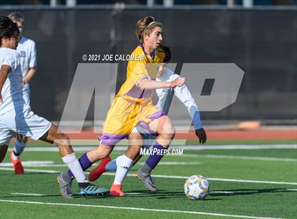 Thumbnail 3 in Liberty Hill vs Boerne (Alamo Heights Tournament) photogallery.