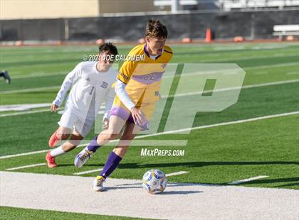 Thumbnail 2 in Liberty Hill vs Boerne (Alamo Heights Tournament) photogallery.