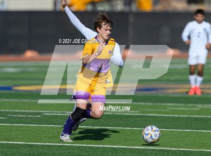 Thumbnail 3 in Liberty Hill vs Boerne (Alamo Heights Tournament) photogallery.