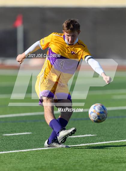 Thumbnail 1 in Liberty Hill vs Boerne (Alamo Heights Tournament) photogallery.