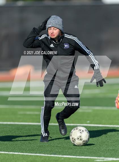 Thumbnail 2 in Liberty Hill vs Boerne (Alamo Heights Tournament) photogallery.