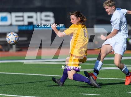Thumbnail 1 in Liberty Hill vs Boerne (Alamo Heights Tournament) photogallery.