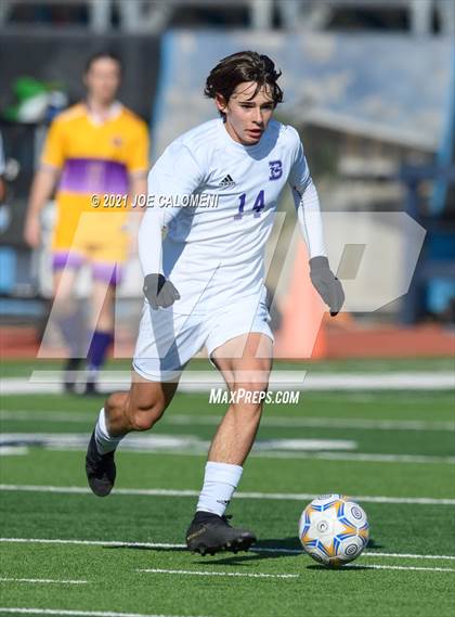Thumbnail 1 in Liberty Hill vs Boerne (Alamo Heights Tournament) photogallery.