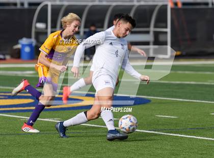 Thumbnail 3 in Liberty Hill vs Boerne (Alamo Heights Tournament) photogallery.