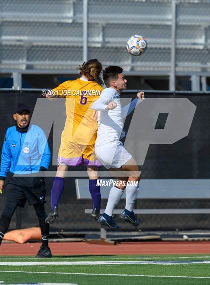 Thumbnail 1 in Liberty Hill vs Boerne (Alamo Heights Tournament) photogallery.