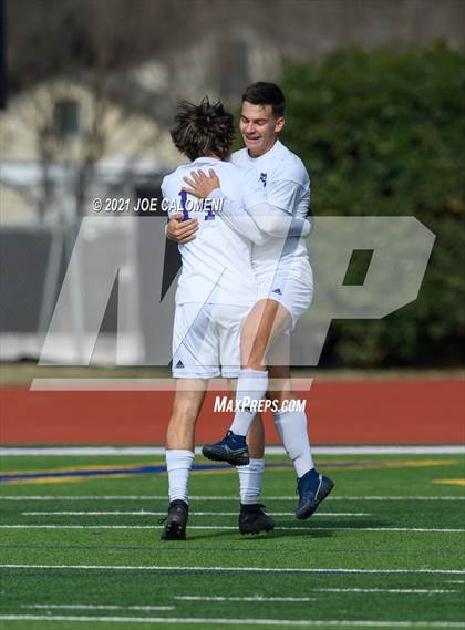Thumbnail 1 in Liberty Hill vs Boerne (Alamo Heights Tournament) photogallery.
