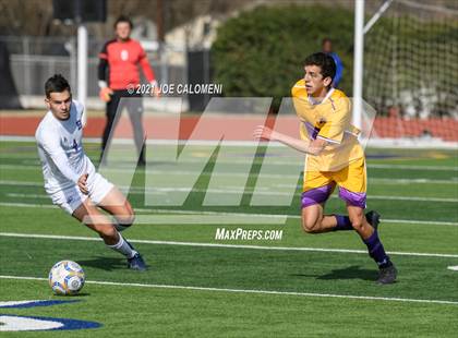 Thumbnail 3 in Liberty Hill vs Boerne (Alamo Heights Tournament) photogallery.