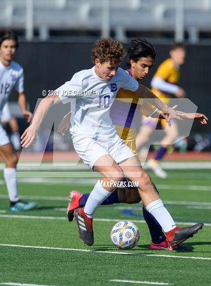 Thumbnail 3 in Liberty Hill vs Boerne (Alamo Heights Tournament) photogallery.