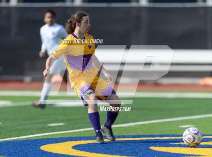 Thumbnail 1 in Liberty Hill vs Boerne (Alamo Heights Tournament) photogallery.